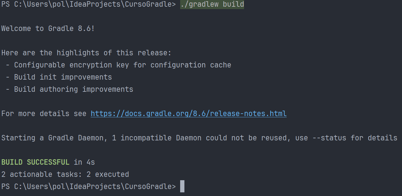 Captura de pantalla de una build successful en Gradle